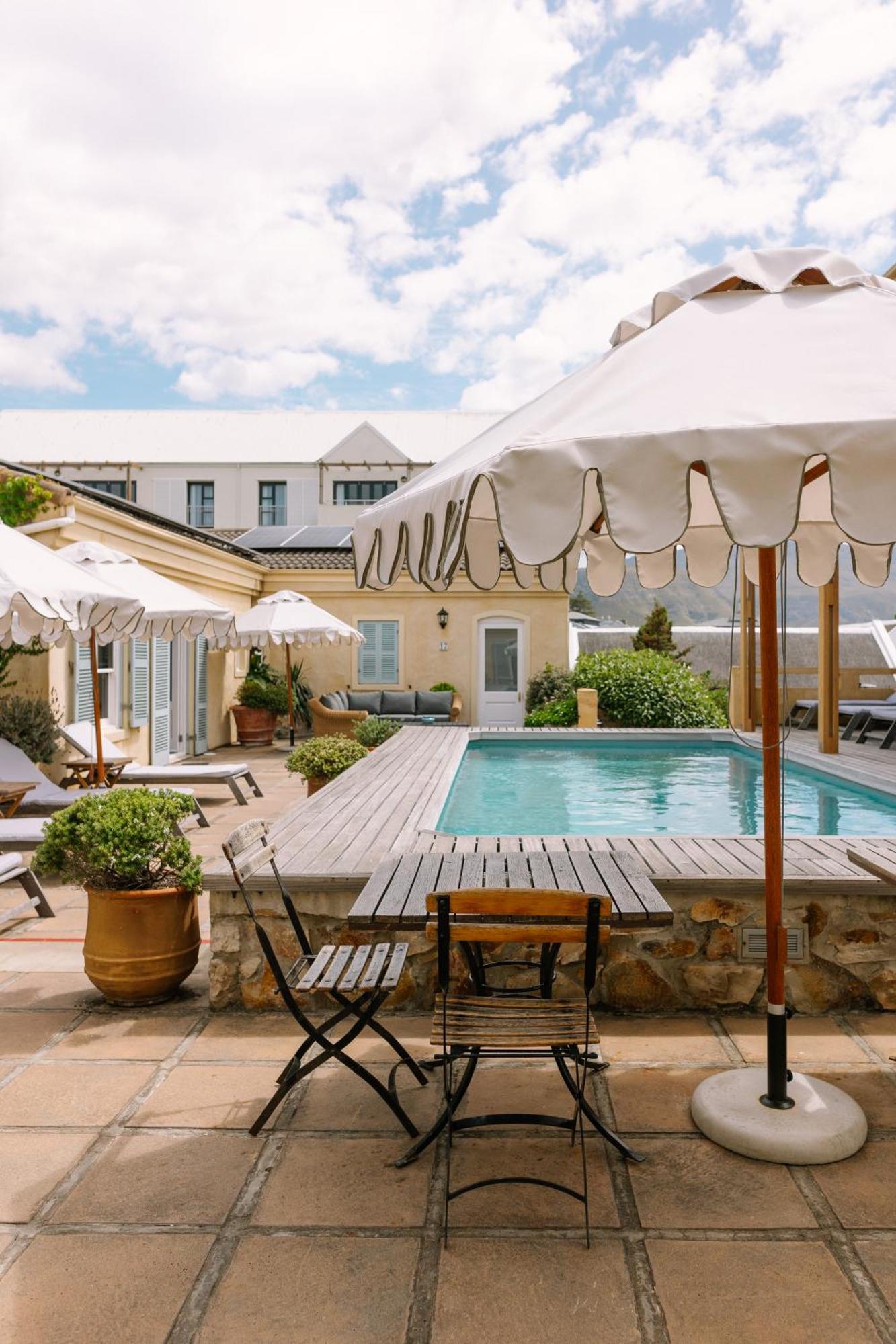 Auberge Burgundy Boutique Hotel & Spa Hermanus Eksteriør bilde